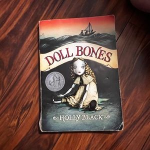 Doll bones book